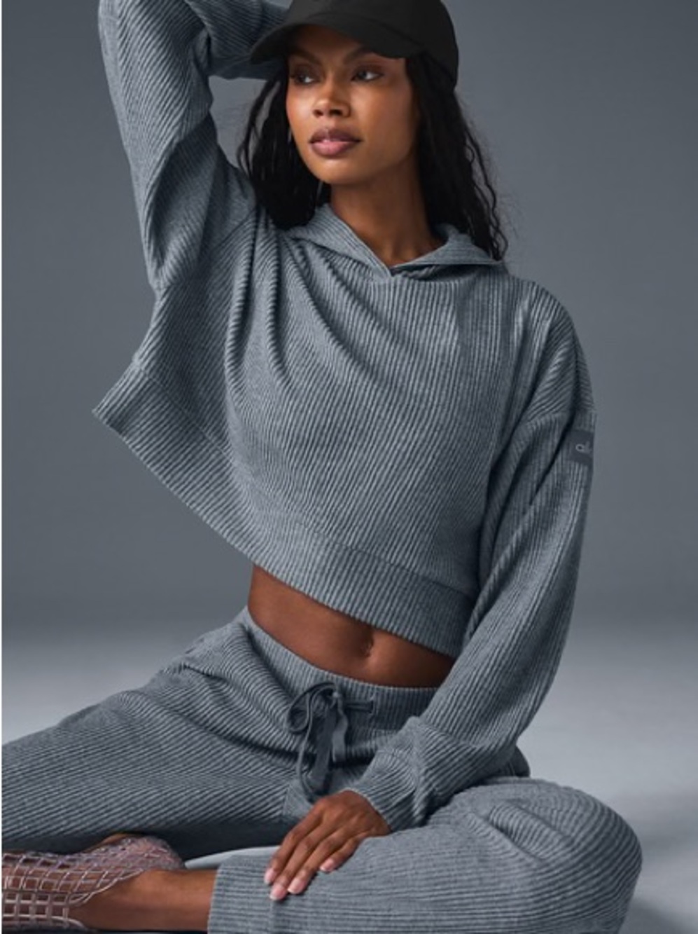 Alo Muse Set (Cropped Hoodie & Joggers) msrp$238